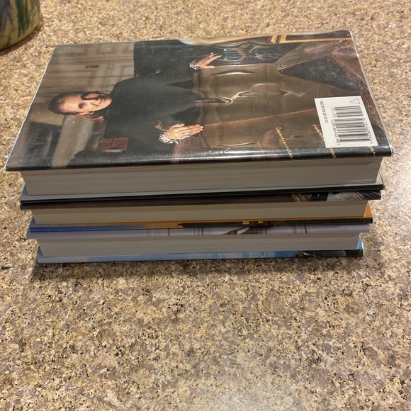 3 Danielle Steel Hardcover Books Wedding Planner Palazzo Matters of the Heart - Picture 6 of 16